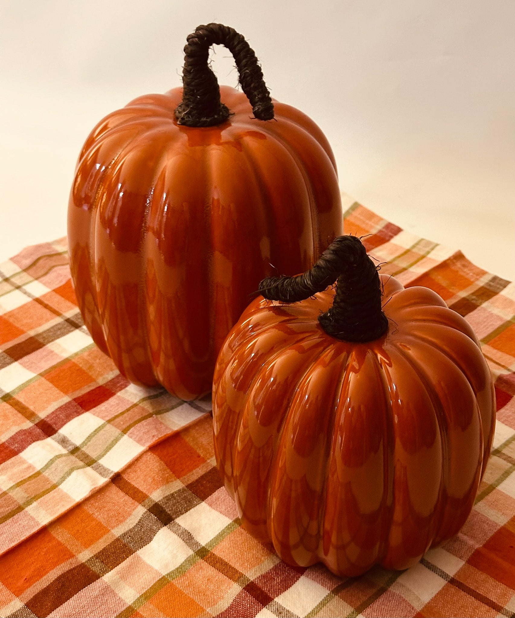 Calabaza esmaltada amarilla