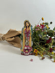 Virgen de Guadalupe con milagros tallada en madera